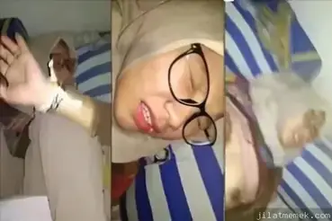 Bokep Hijab Lagi Enak Dientot Malah Direkam Cewek Nakal