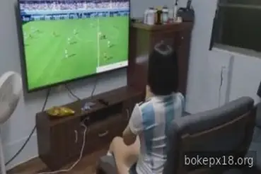 Lagi Nonton Malah Di Entod