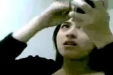 Silvi Manis Make-up Bugil Memek Basah Ngangkang